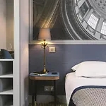 Hotel Saint Christophe París