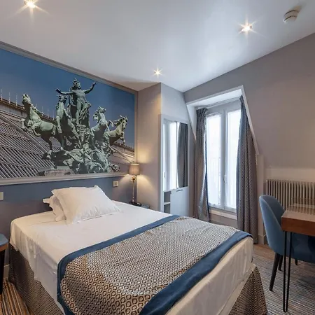 Saint Christophe Hotel 3*