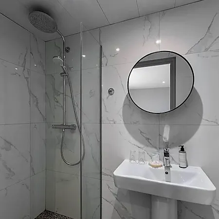 Saint Christophe Hotel 3*