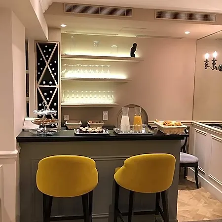 Saint Christophe Hotel