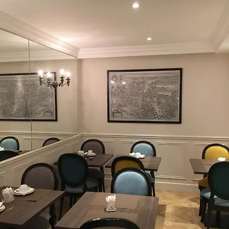 Hotell Saint Christophe Paris