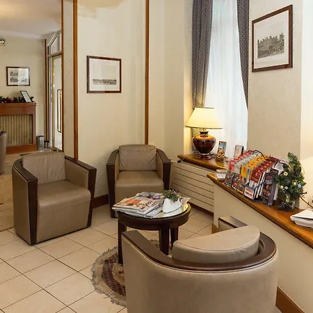 Hotell Saint Christophe Paris