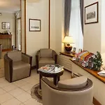 فندق Saint Christophe باريس