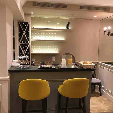 Szálloda Saint Christophe 3*