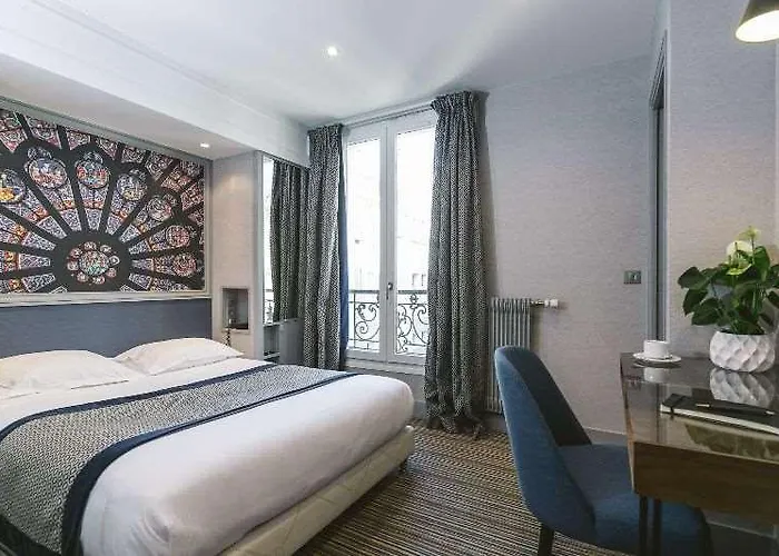 Hotel Saint Christophe Parigi