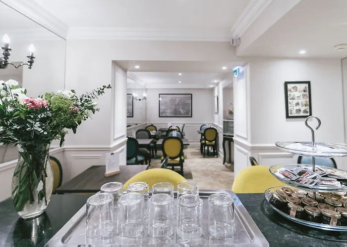 Hotel Saint Christophe Parigi