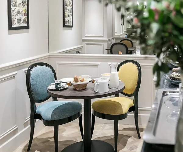 Hotel Saint Christophe 3*