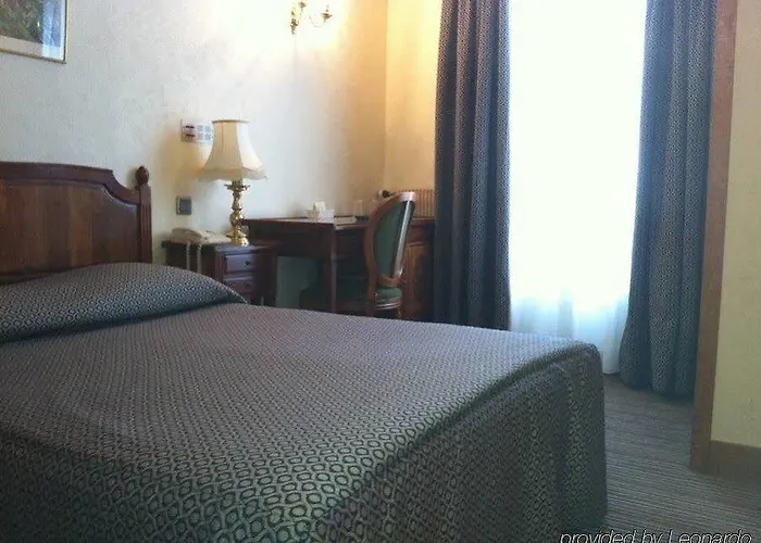 Saint Christophe Hotel Parigi